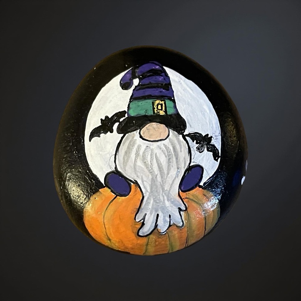 Hand crafted painted Halloween gnome rock white moon orange pumpkin black bats - Picture 10 of 15